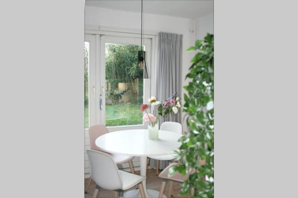 Knus Familiehuisje Nabij Bergen En Schoorl Warmenhuizen Exteriér fotografie